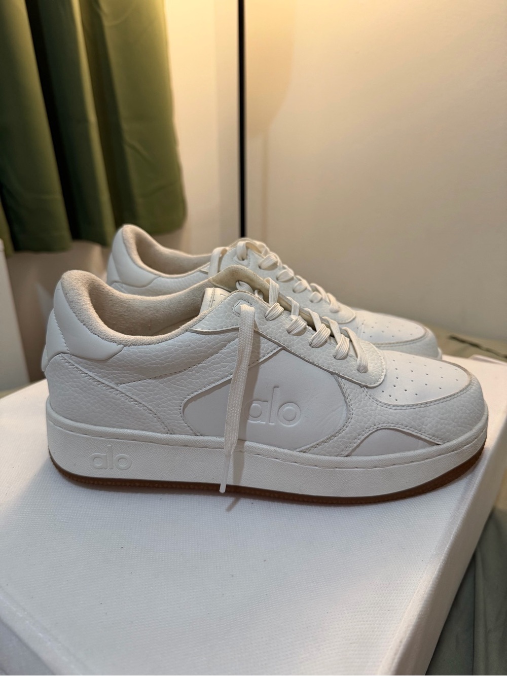 ALO Yoga Kids White Leather Sneakers with Gum Sole